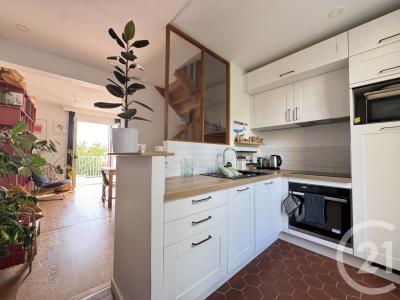 Fontenay Sous Bois, Île-de-France 94120, Pháp