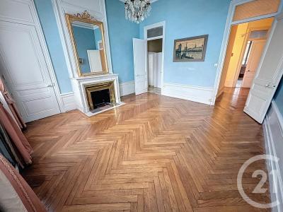 Lyon, רון-אלפ 69007, צרפת