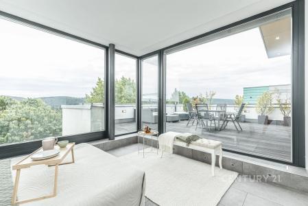 131, Táborská, Černošice, Praha-západ 25228, Czech Republic