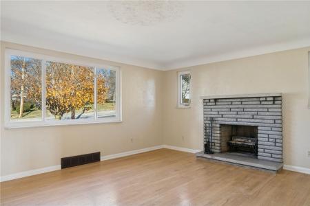 421 Robbins Station Rd, North Huntingdon, ペンシルベニア 15642, アメリカ合衆国