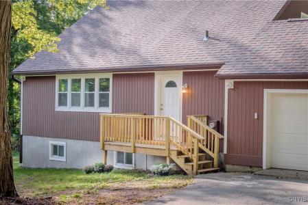 141 Engles Road, Hannibal, New York 13126, USA