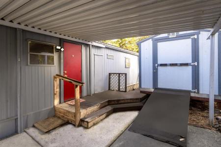 14338 State Hwy 49 53, Grass Valley, California 95949, Estados Unidos