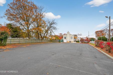 180 Highway 36, Hazlet, ニュージャージー 07734, アメリカ合衆国