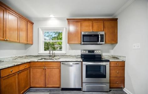 937 Sherry Cir, Newport News, Virginia 23608, Estados Unidos