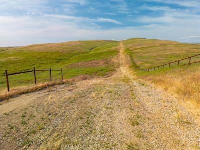 3730 Gruenhagen, Paso Robles, California 93446