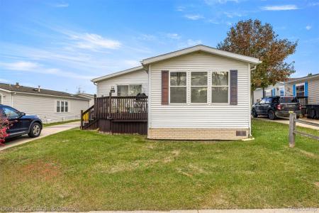 9824 Hathaway Drive, Northville, מישיגן 48167, ארצות הברית של אמריקה