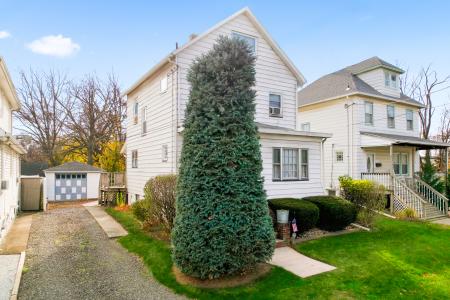 11 Davison Avenue , East Brunswick, New Jersey 08816, États-Unis