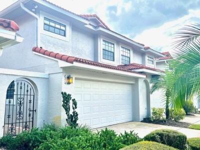 8214 Ambrose Cove Way, ORLANDO, 佛罗里达州 32819, 美国