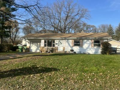 114 Wellworth Avenue, Springfield, Michigan 49037, USA