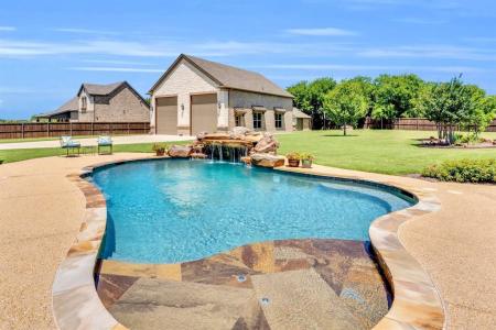 5631 Limestone Lane, Midlothian, Texas 76065, USA