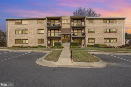 3 Summit Hill Ct #A-3, Catonsville, Maryland 21228, USA