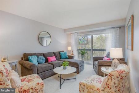 3 Summit Hill Ct #A-3, Catonsville, 메릴랜드 21228, 미국