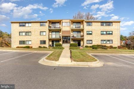 3 Summit Hill Ct #B-2, Catonsville, Maryland 21228, USA