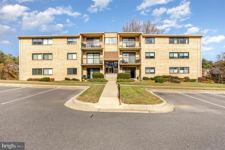 3 Summit Hill Ct #B-2, Catonsville, 马里兰州 21228, 美国