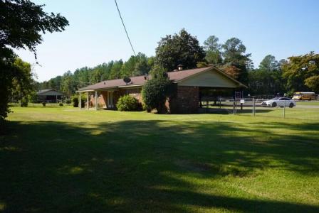 300 North Easthaven Drive, Amory, Mississippi 38821, Estados Unidos