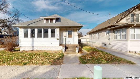 116 16th SE, Mason City, Iowa 50401, USA