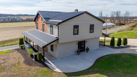 717 Fowlersville Road, Berwick, פנסילבניה 18603, ארצות הברית של אמריקה 