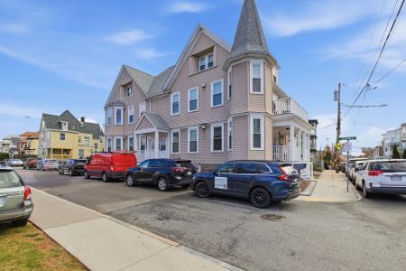 408 Seaver Street Unit 2, Boston, 麻薩諸塞州 02121, 美國