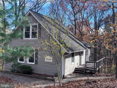 132 Pinecrest Ln, Bluemont, Virginia 20135, USA