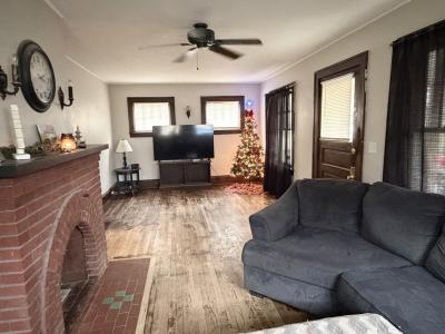 19 Hammond St, Jamestown, ניו יורק 14701, ארצות הברית של אמריקה 