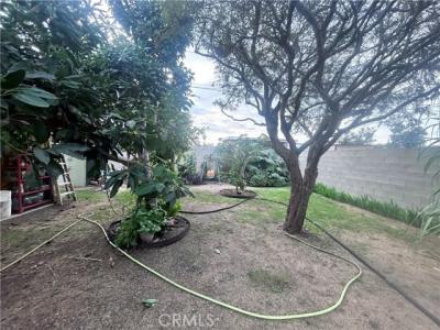 14527 S Corlett, Compton, California 90220, Estados Unidos