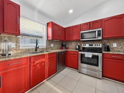 8003 Bow Creek Road, KISSIMMEE, Florida 34747