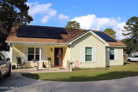 64 Mroz Road, Beaufort, SC 29906, USA