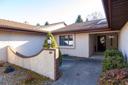 8 Fiesta Court , E, Appleton, ויסקונסין 54911, ארצות הברית של אמריקה 