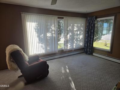 401 1st Street, Strasburg, ノースダコタ 58573, アメリカ合衆国