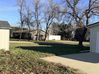 521 Berthold St NE, Berthold, North Dakota 58718
