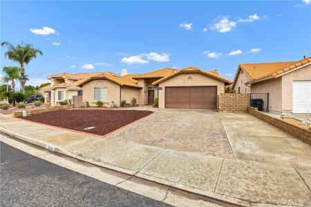 2830 Banyan Tree, Hemet, California 92545, Estados Unidos