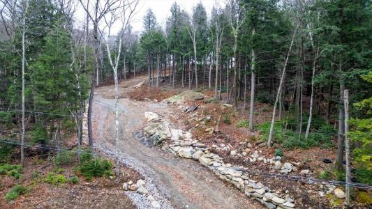 2439 W Center Rd, Otis, Massachusetts 01253, Estados Unidos