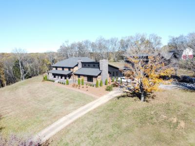 1554 Latimer Ln, Hendersonville, טנסי 37075, ארצות הברית של אמריקה 