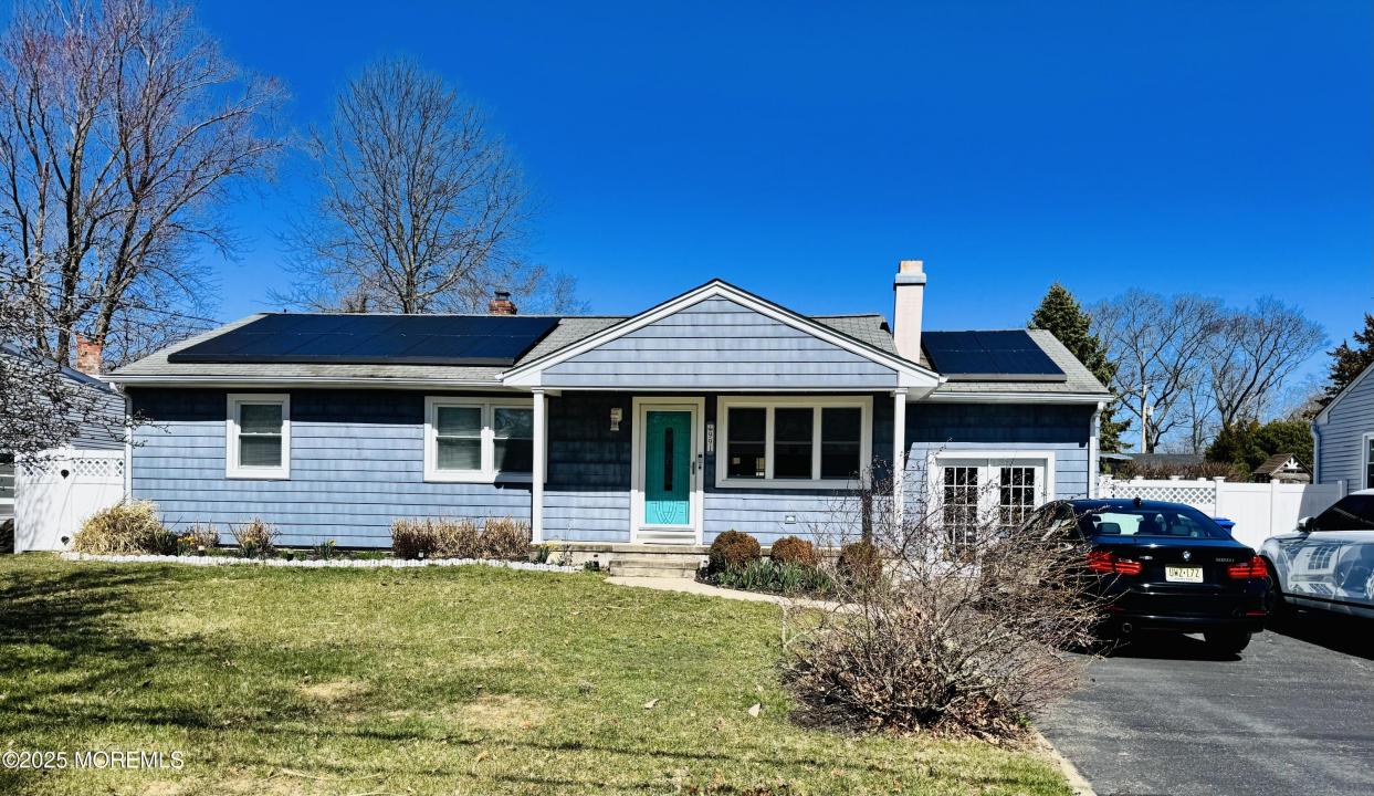 991 Stamler Drive, Toms River, New Jersey 08753, USA