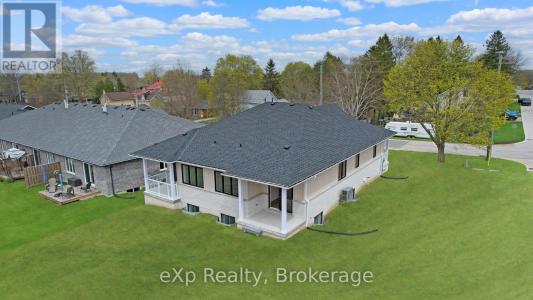 12 JANET STREET, South Bruce, Ontario N0G 2S0, Canada