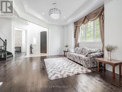 9A ANGLIN DRIVE, Richmond Hill (jefferson), Ontario L4E 3M5, Canada