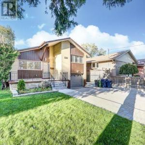 886 BRIMORTON DRIVE, Toronto (morningside), Ontario M1G 2T6, Canada