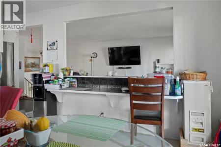 66 BRUCE PLACE, Regina, Saskatchewan S4R 5Y3, CANADÁ