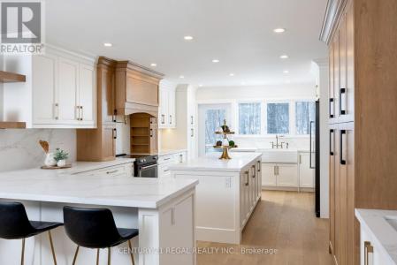 5535 CEDAR SPRINGS ROAD, Burlington, Ontario L7P 0C2, CANADÁ