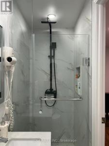 973 WILLOWDALE AVE AVENUE, Toronto (newtonbrook East), 安大略省 M2M 3C6, 加拿大