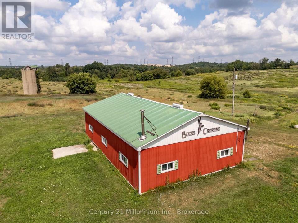 401345 GREY ROAD 4, West Grey, Ontario N4N 3B8, Canadá