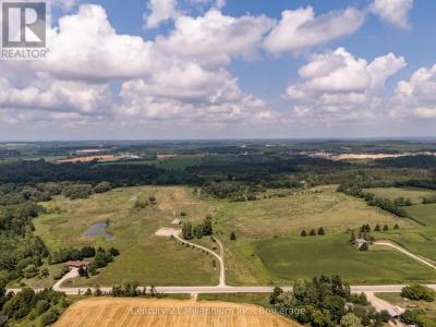 401345 GREY ROAD 4, West Grey, Ontario N4N 3B8, Canadá