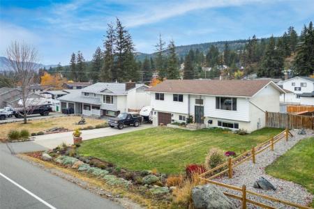 3278 WEBBER ROAD, West Kelowna, Colúmbia Britânica V4T 1G3, Canadá