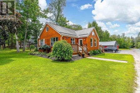 3 LAMBS LANE, Kawartha Lakes (fenelon Falls), Ontario K0M 1G0, Canada