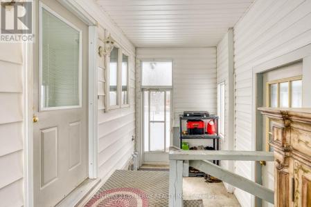 18160 7 HIGHWAY, Tay Valley, Ontario K7H 3C6, Canadá