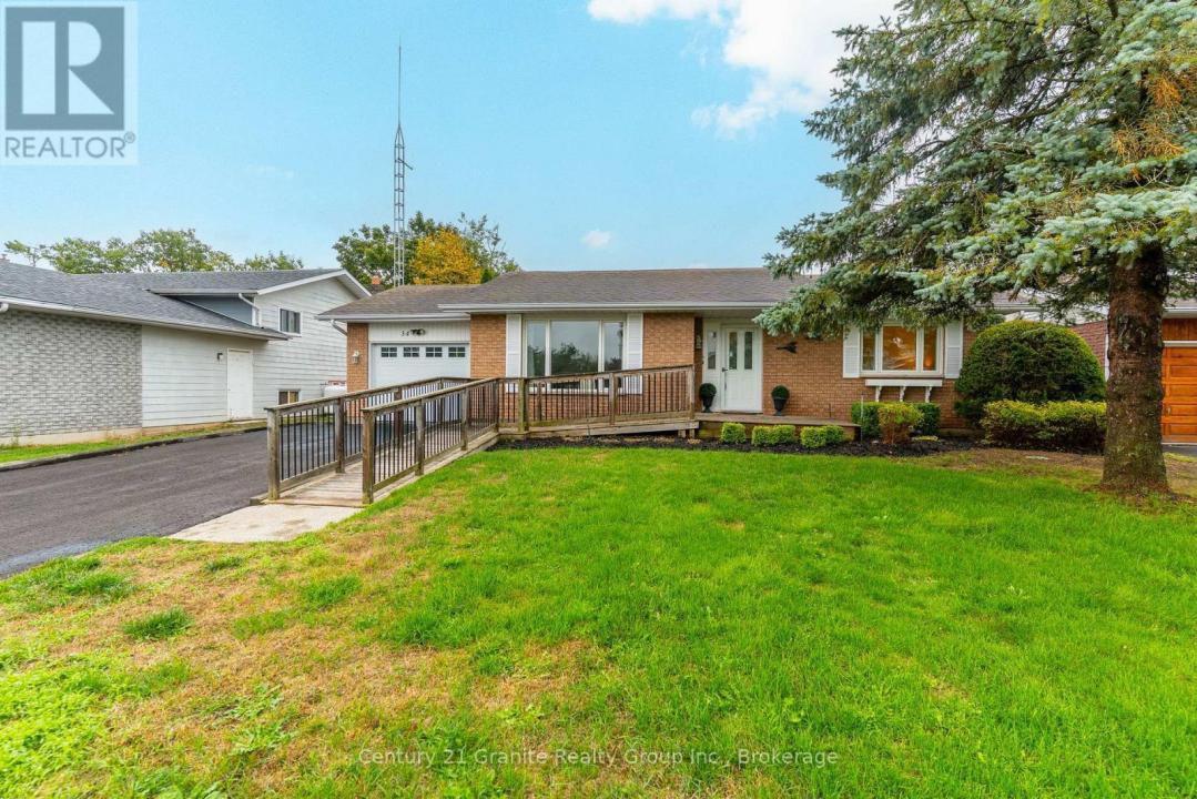 34 CEDARTREE LANE, Kawartha Lakes (bobcaygeon), אונטריו K0M 1A0, קנדה