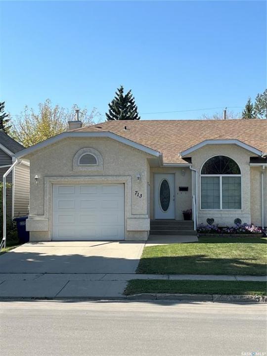 713 9TH STREET, Humboldt, Saskatchewan S0K 2A0, Canada