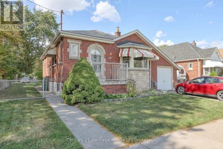 149 STRATHEARNE AVENUE, Hamilton (homeside), 安大略省 L8H 5K7, 加拿大