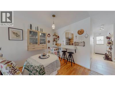 8029 VEDETTE DRIVE, Osoyoos, Kolumbia Brytyjska V0H 1V2, Kanada