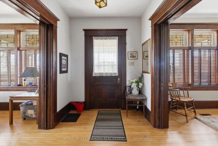 530 MAIN STREET, Greater Napanee, Ontario K0K 3L0, Canadá